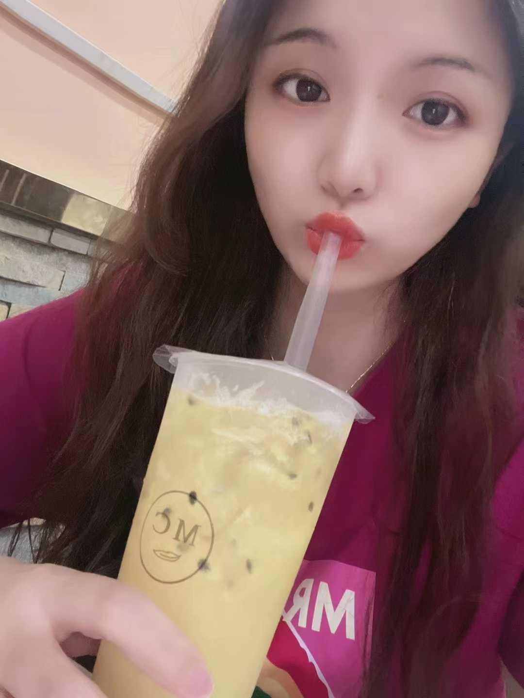 嫩妹儿，听指挥，服务爽快