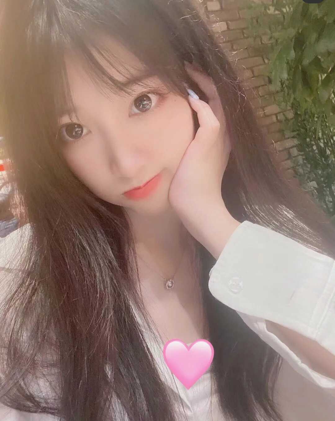 可爱年轻小妹妹兼职