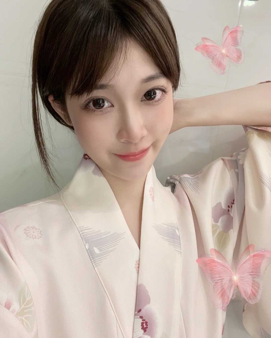 可爱年轻小妹妹兼职