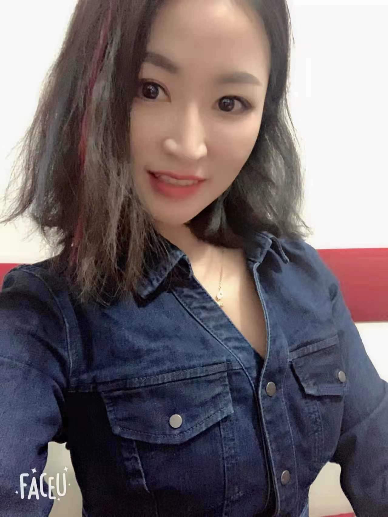 服务非常棒，人也很漂亮