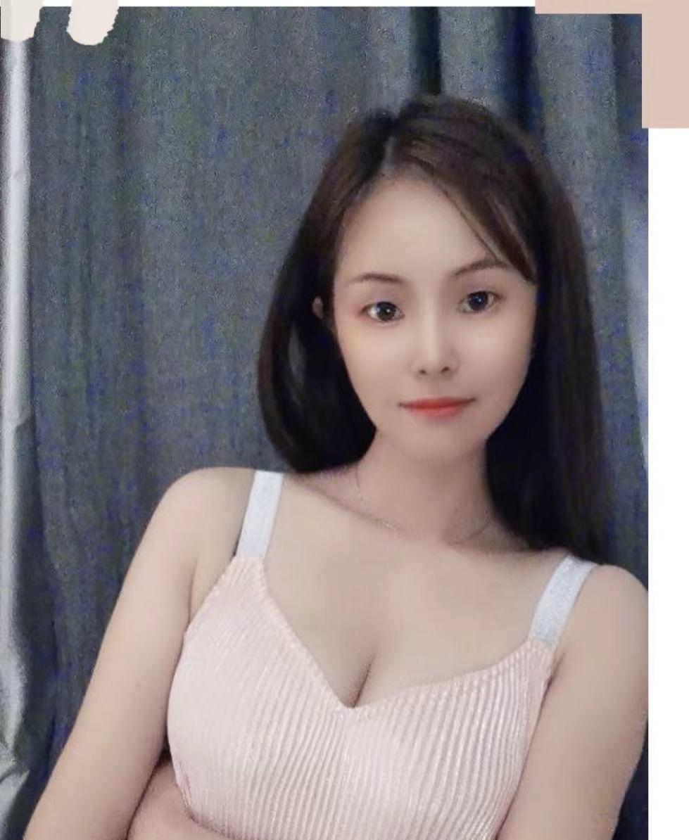 小柏芝妹妹，高颜值风Sao妞