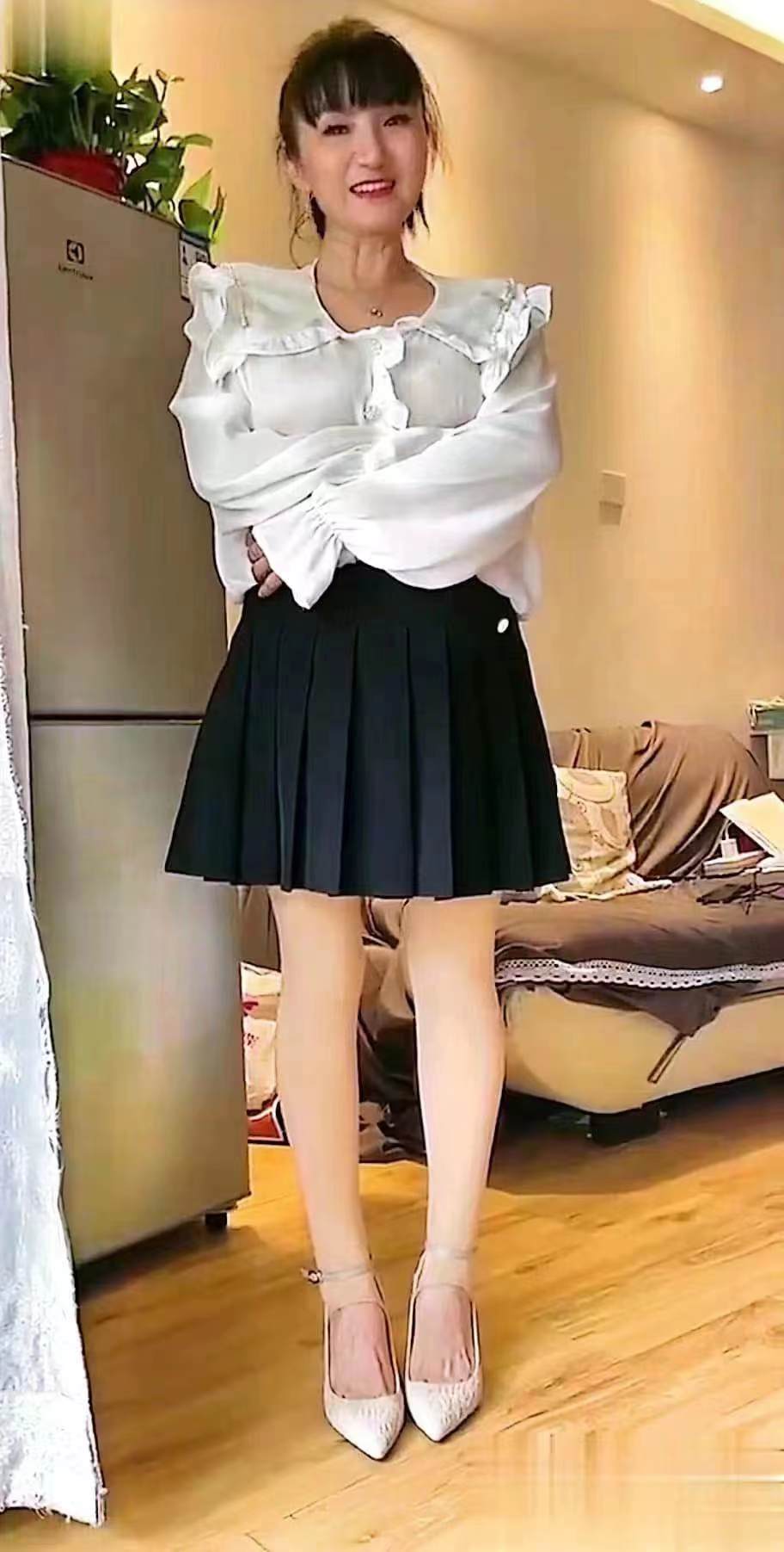 服务系熟女一枚