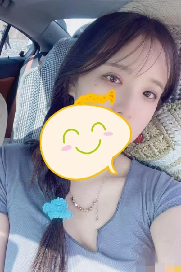 初体验年轻嫩妹