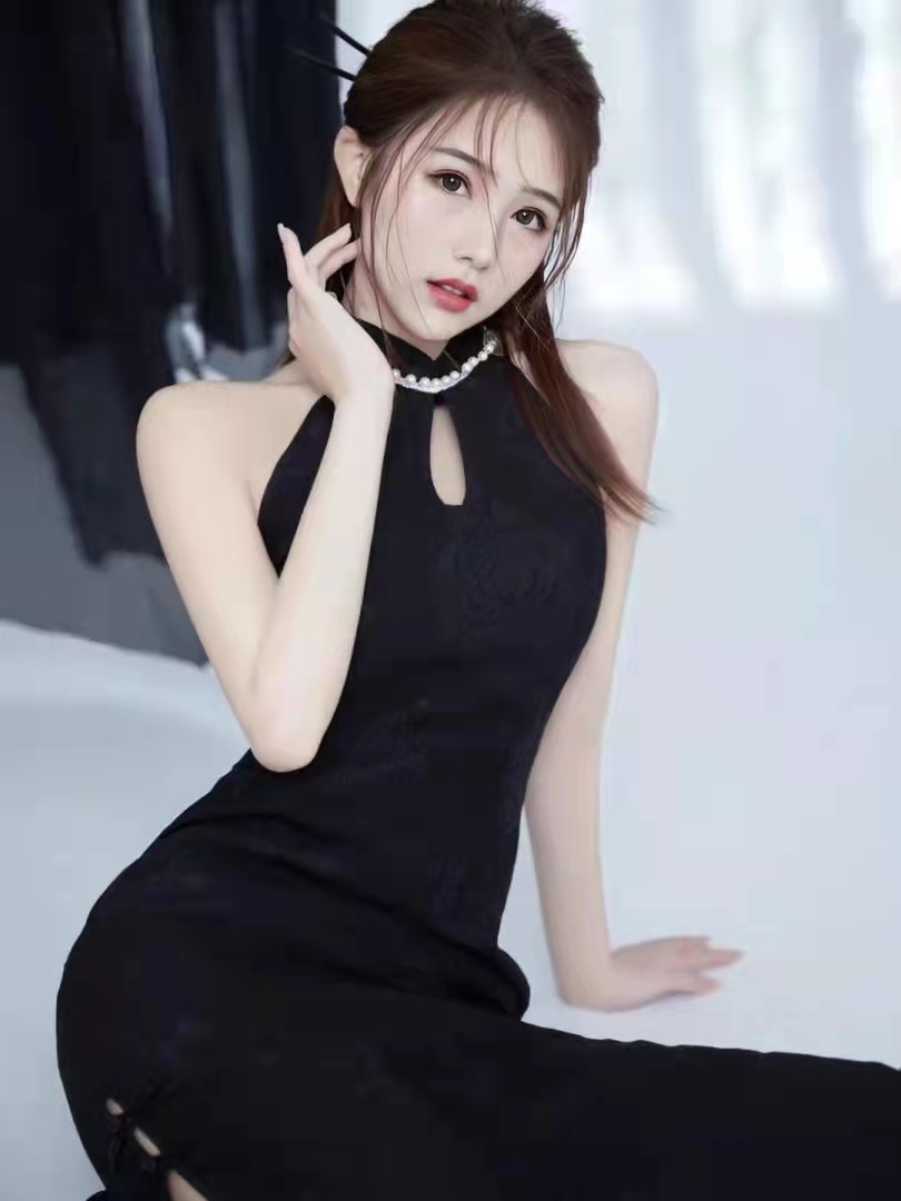 清纯可爱，主动配合