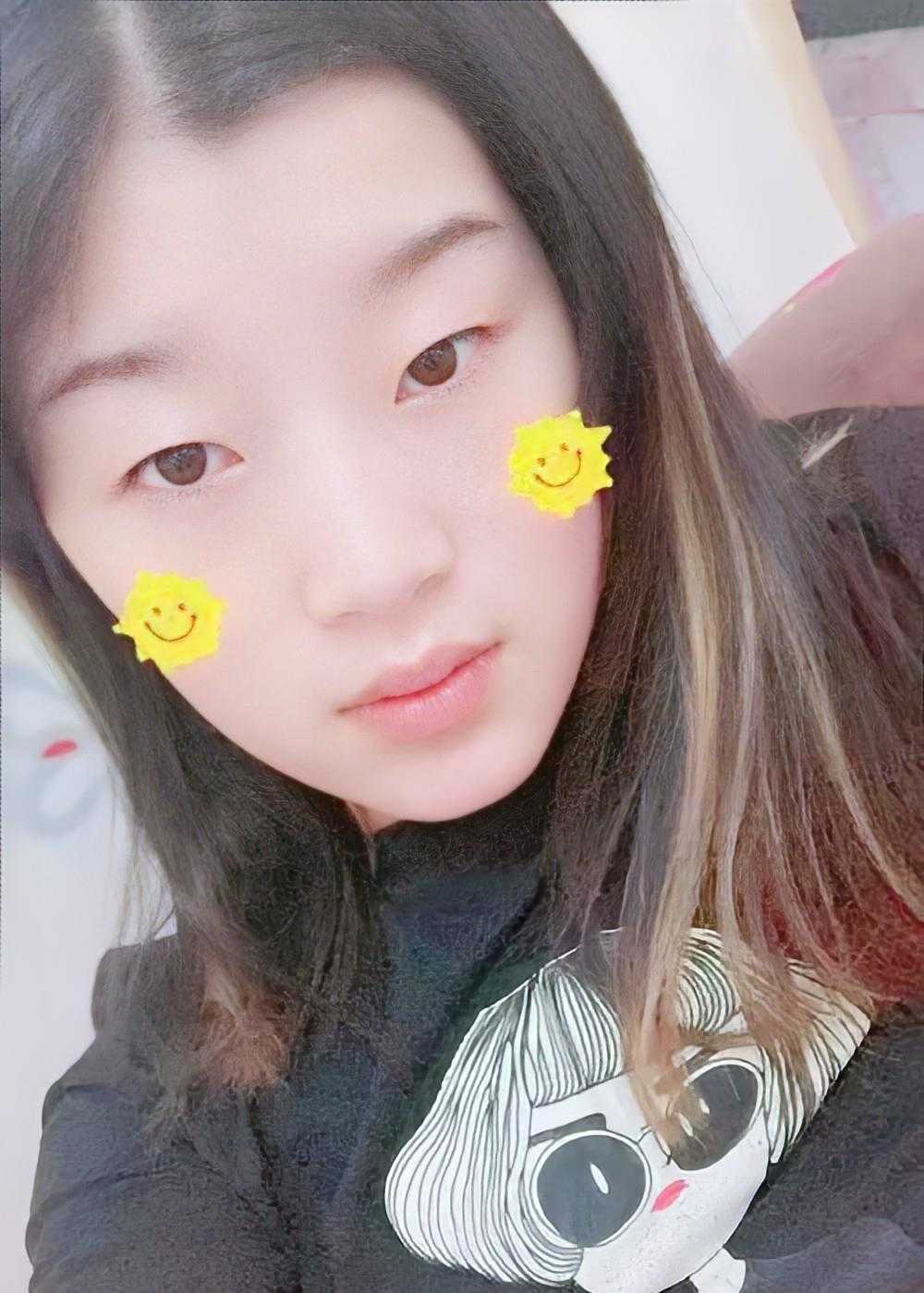 上海浦东妹子，清纯可爱