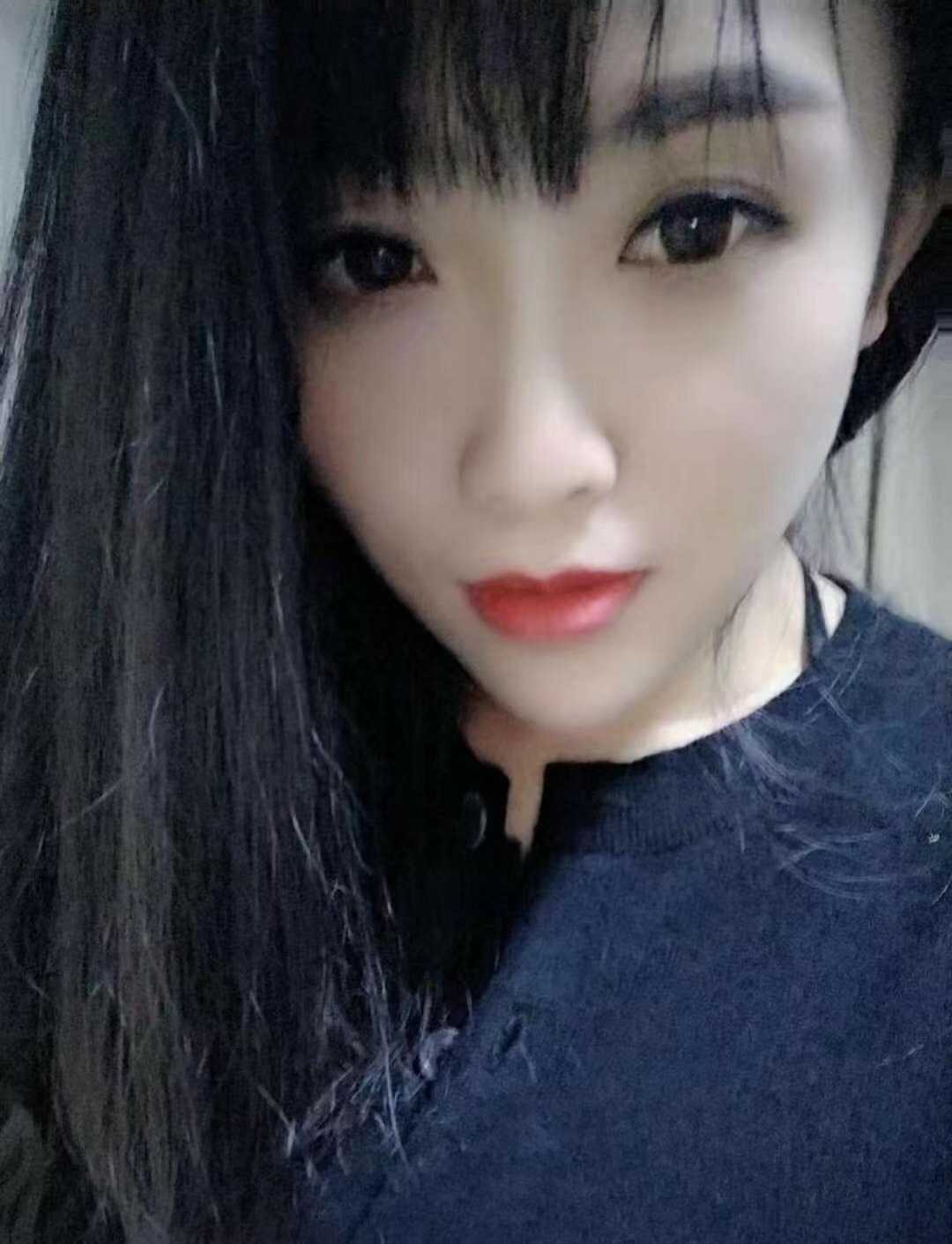 嘉定小姐姐，会跳舞