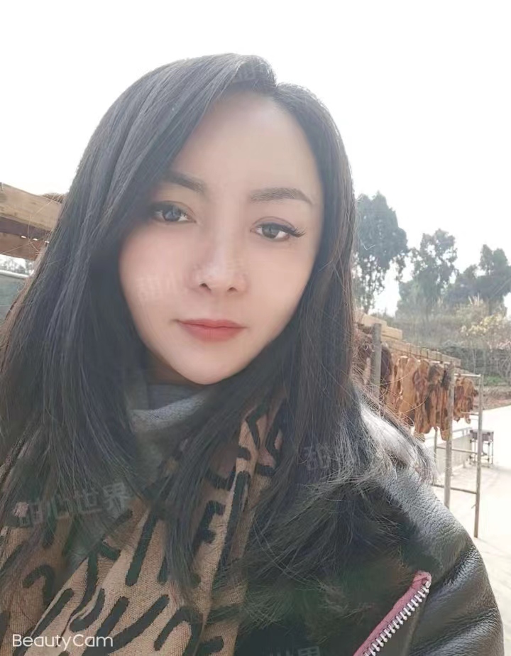 很热情的小少妇