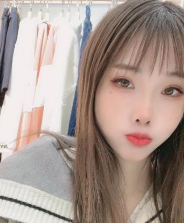 魅惑女孩，有种坏女孩的感觉