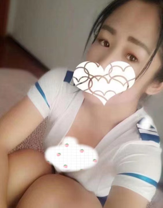 微胖胸大的少妇