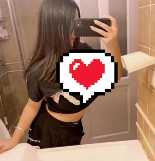 年轻的熊熊妹妹