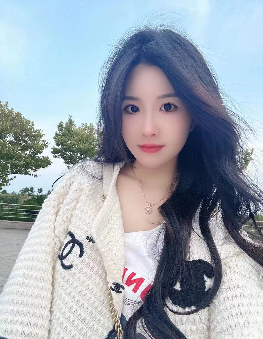 刚刚下海的小妹