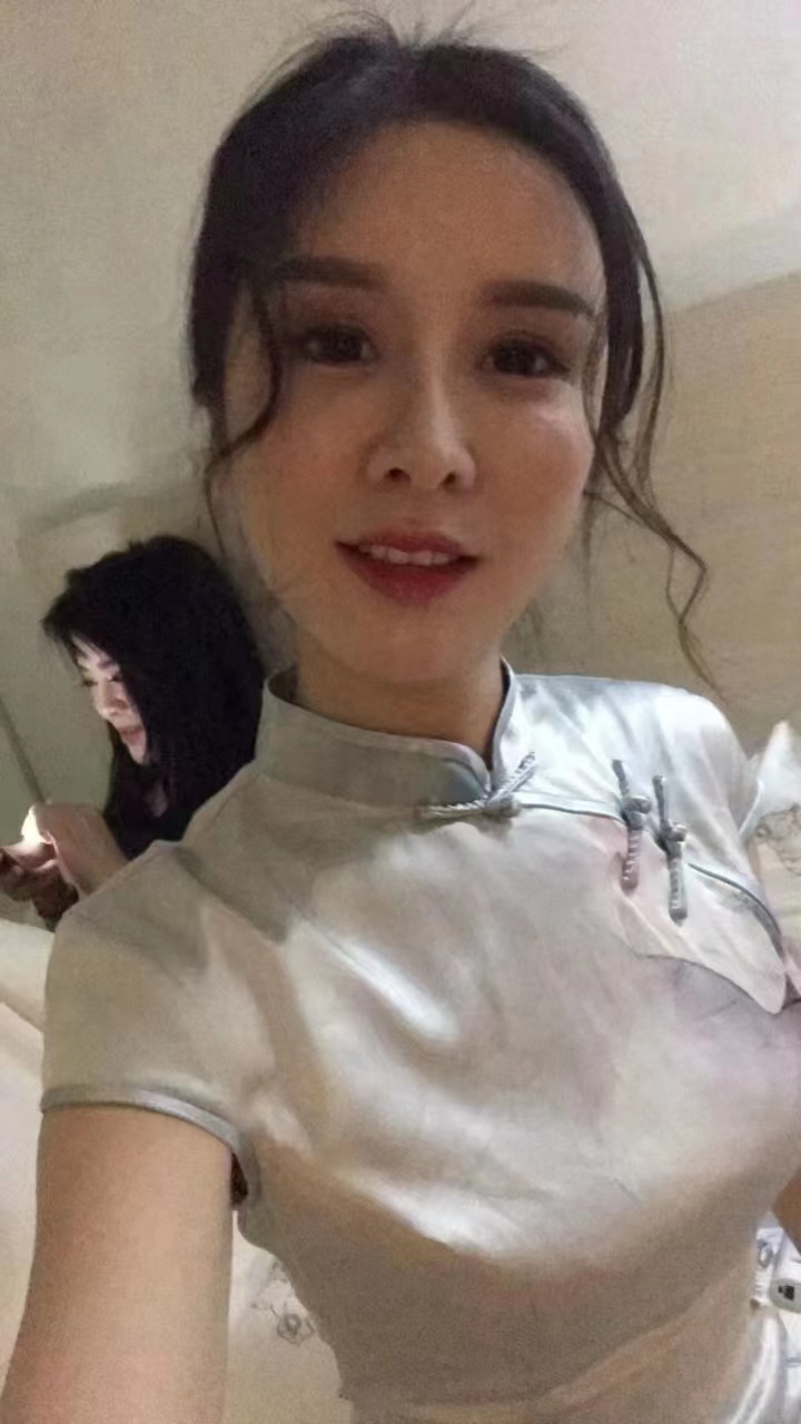 昵称：南山一字马媚儿