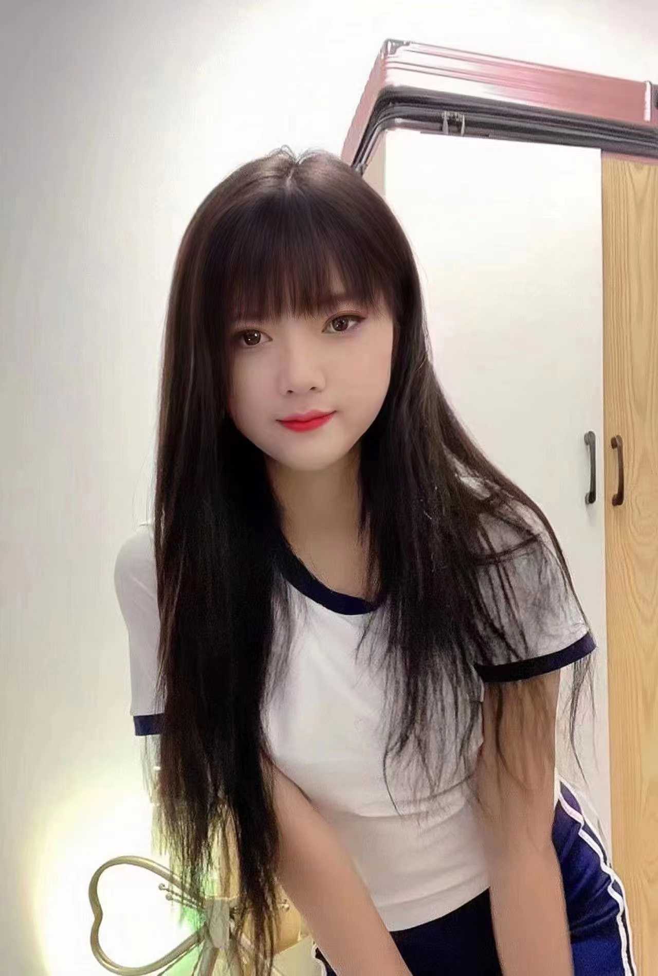 自带女友感的小姐姐