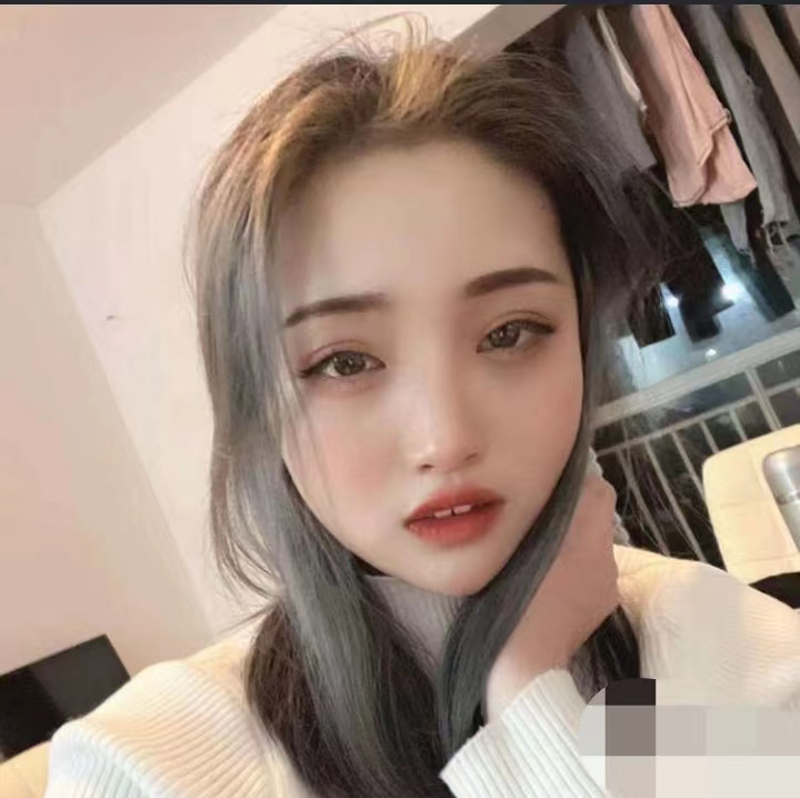 在床上很开放不羞涩