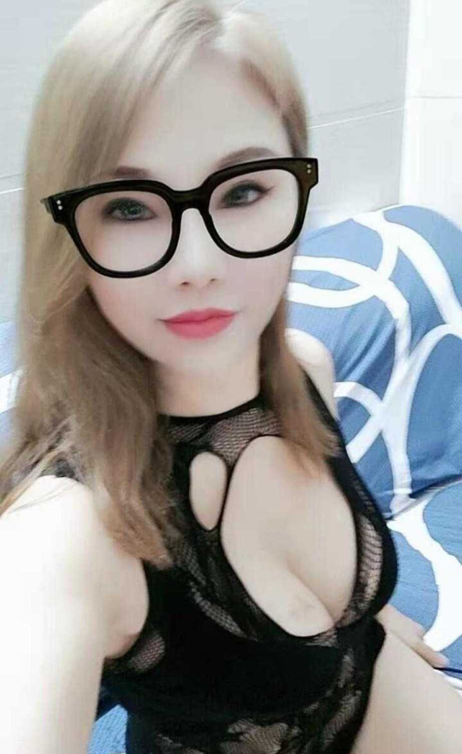 白云区优优妹子