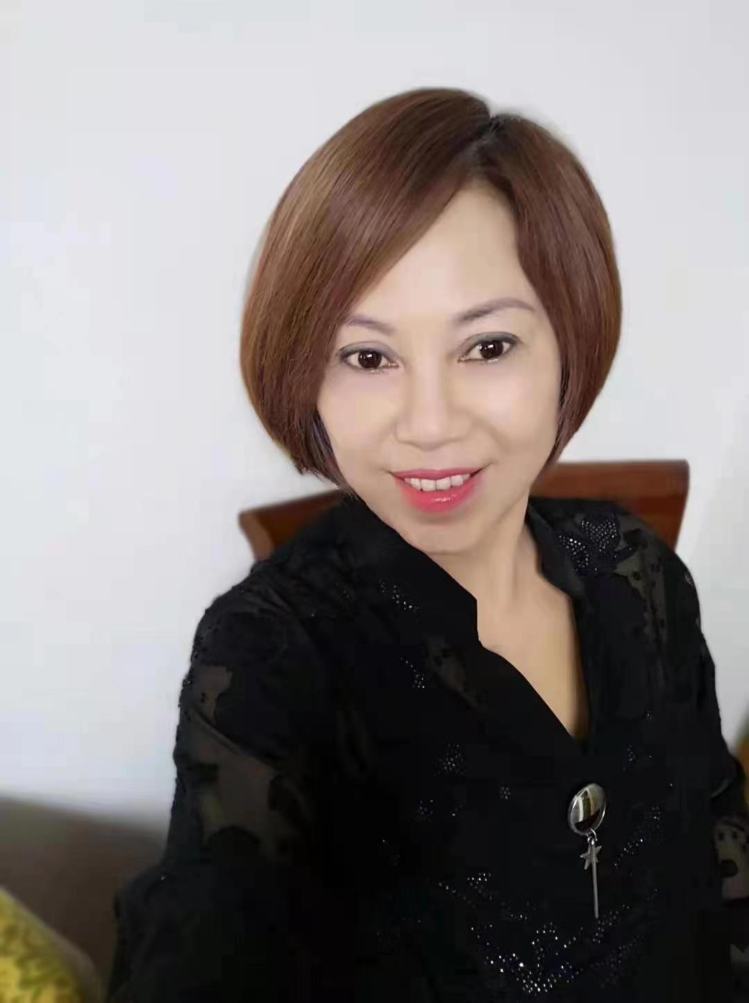 适合卸货，短发姐姐