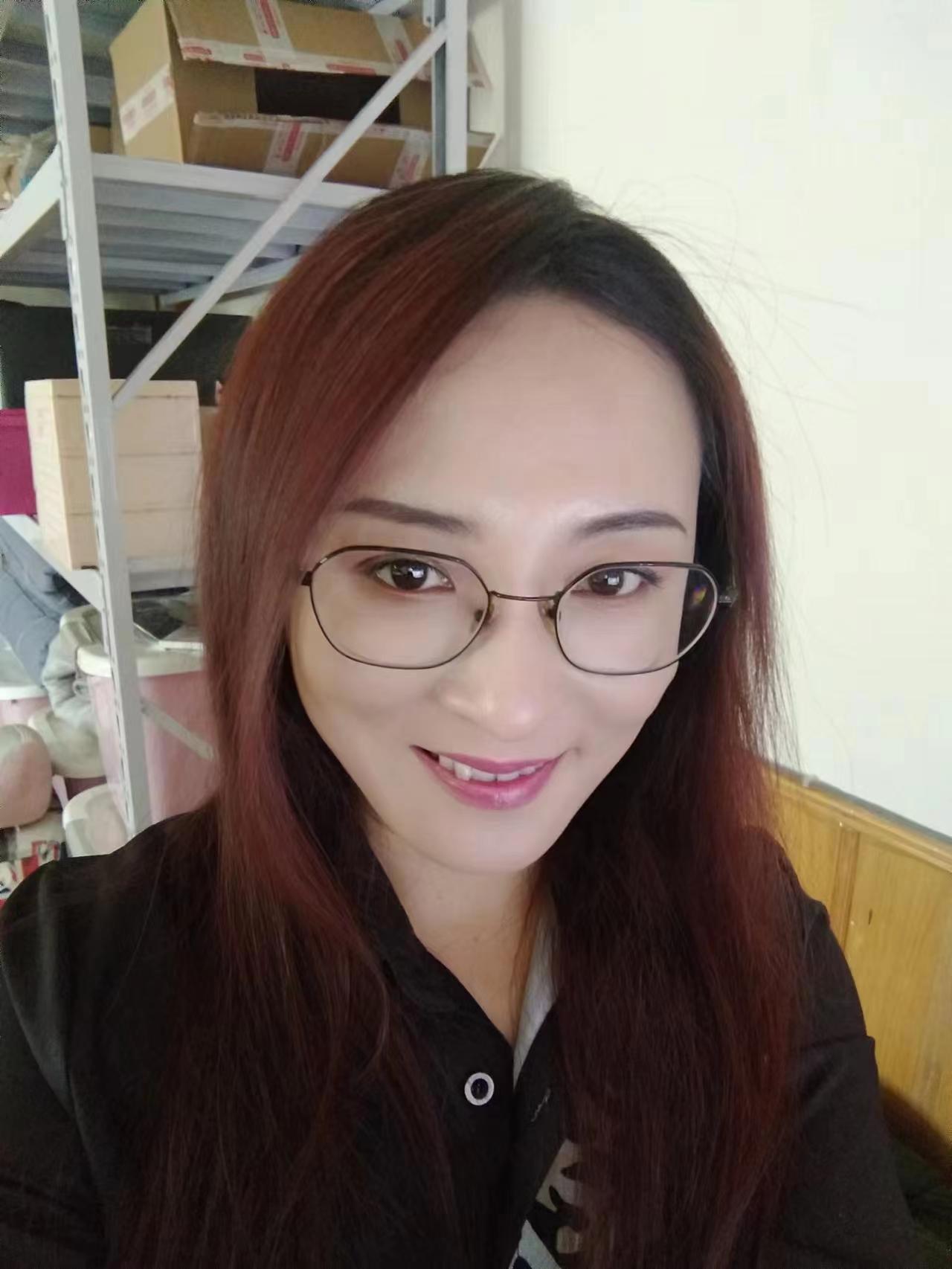 很有味道的一位少妇姐姐