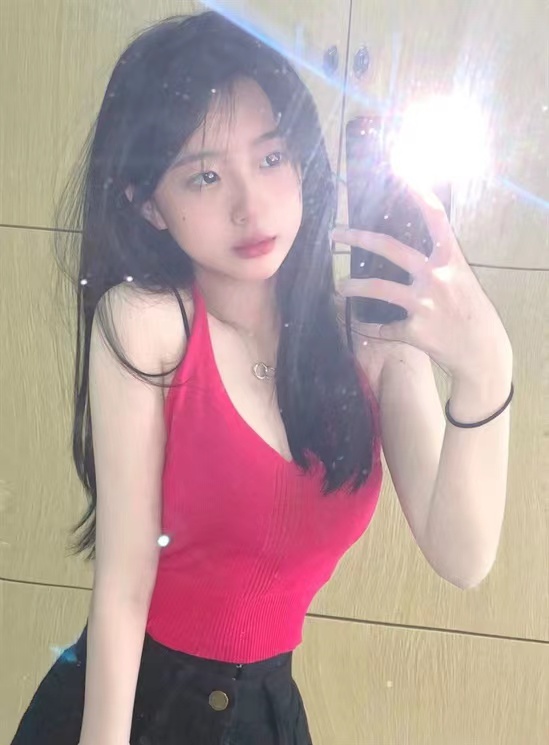 长相不错的年轻妹子