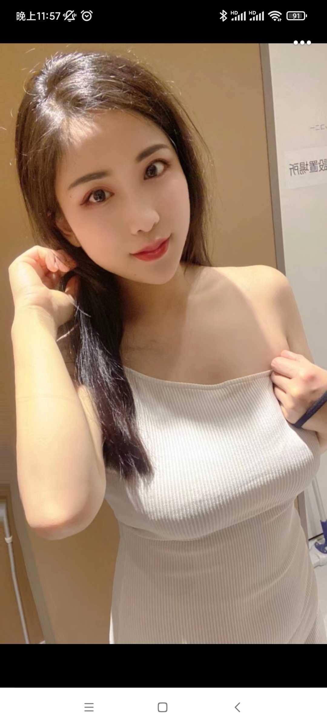 颜值美女，可以冲，身材好