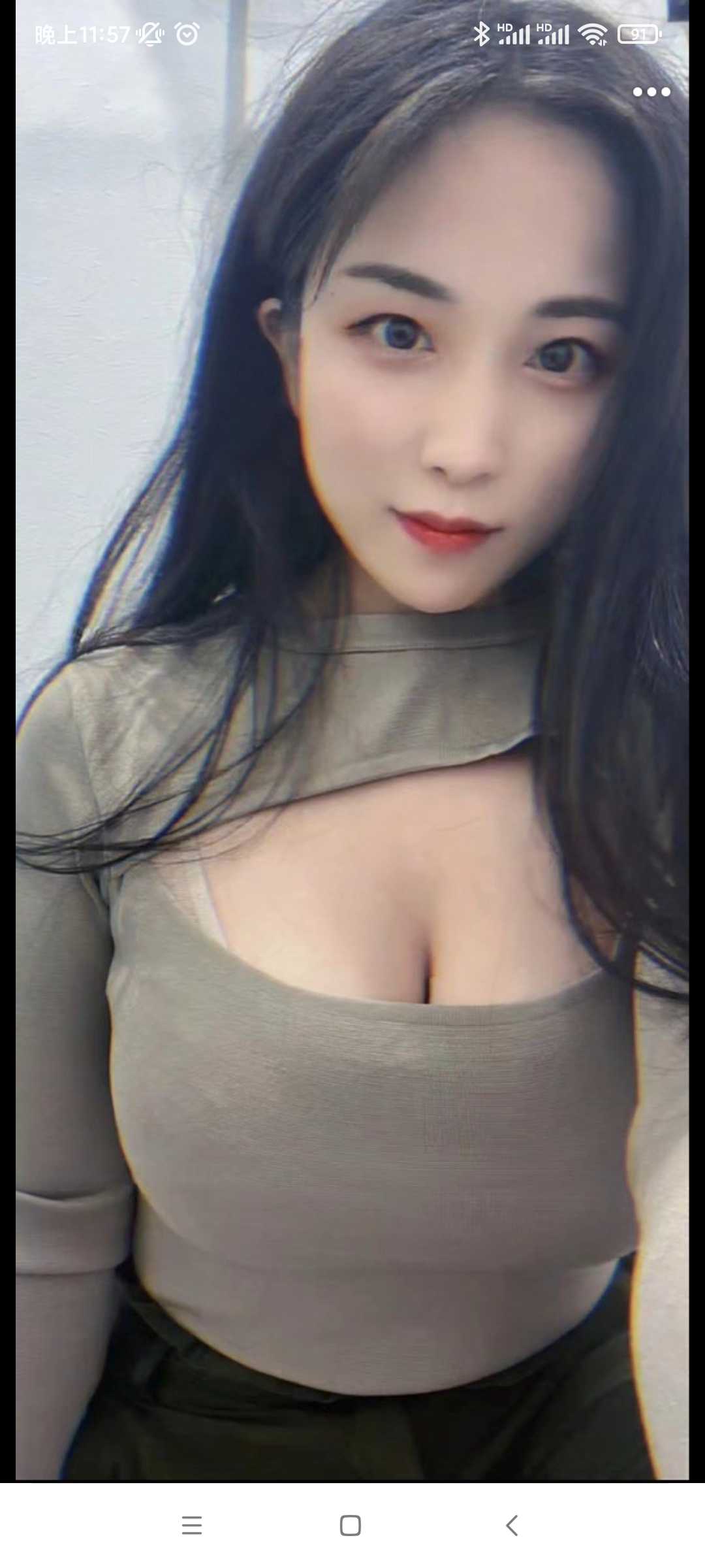 颜值美女，可以冲，身材好