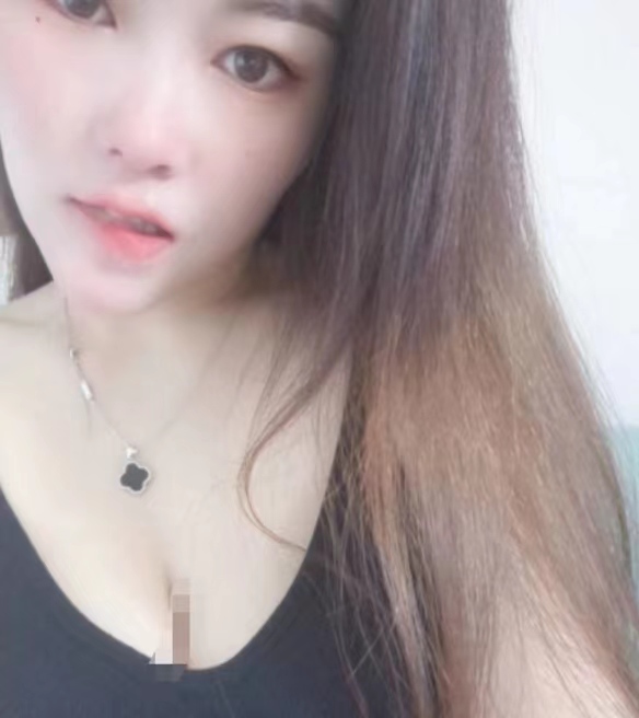 丝袜高跟美腿扛着干很带劲