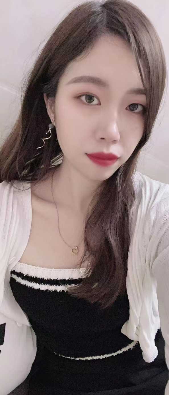 妹子还是长得挺白