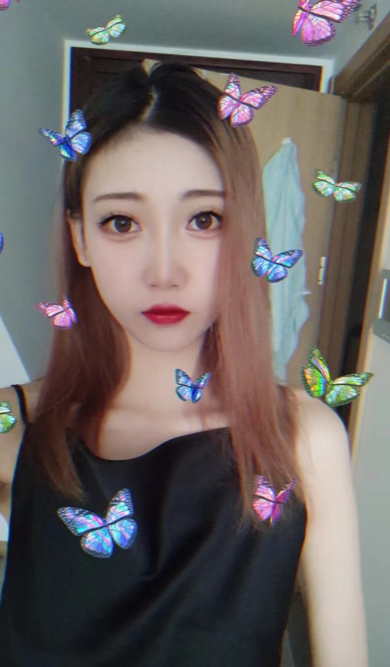 年轻身材很棒的一个妹子