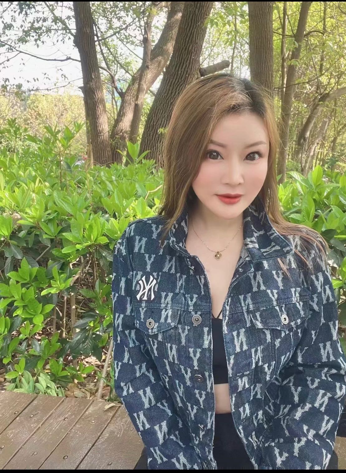 芙蓉区德思勤诱人少妇