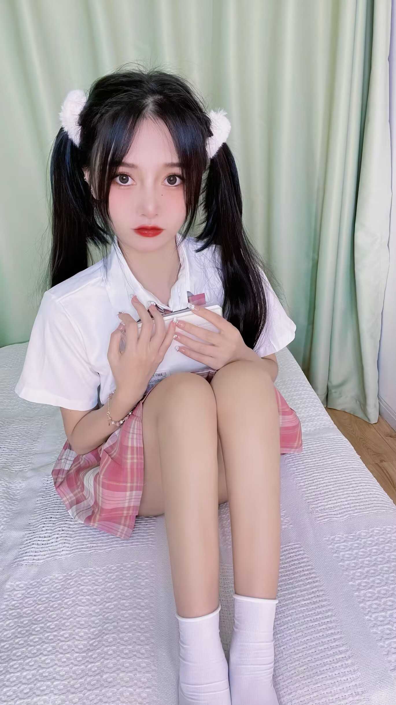 推荐一个很不错的小姐姐，错过你就后悔了