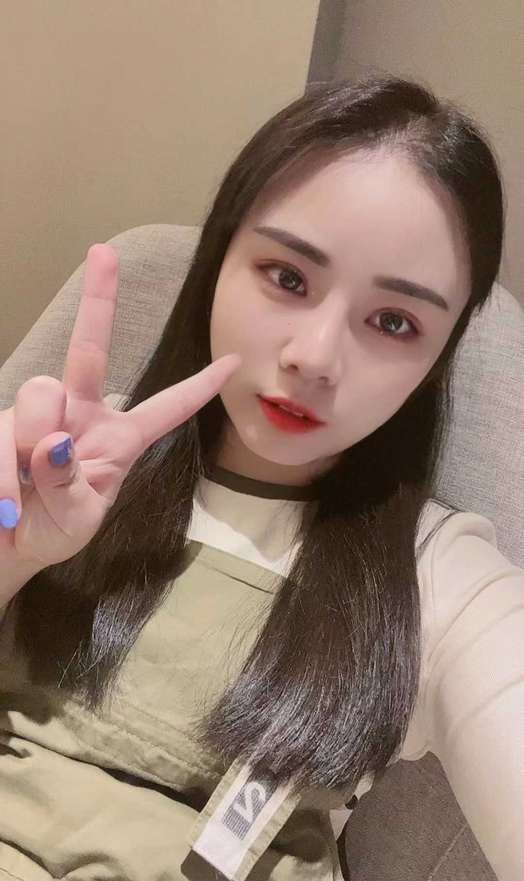 南山漂亮的兼职可乐妹妹