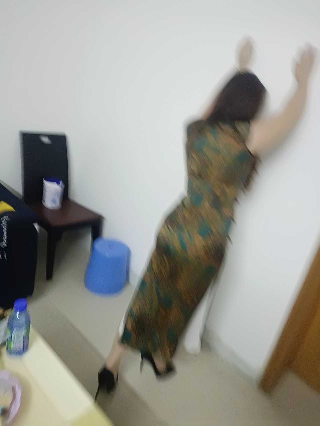 体验下来很舒服，后入很爽